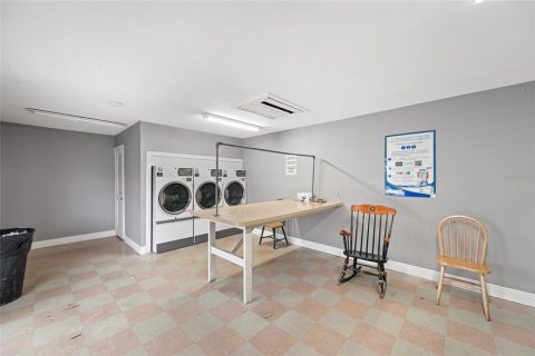 Copropriété à vendre à Saint Petersburg, Floride: 1 chambre, 58.53 m2 № 2098024 - photo 15