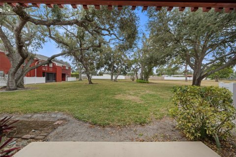Copropriété à vendre à Saint Petersburg, Floride: 1 chambre, 58.53 m2 № 2098024 - photo 10