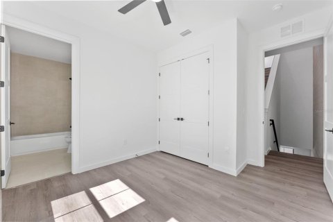 Touwnhouse à vendre à Tampa, Floride: 3 chambres, 195.47 m2 № 2418571 - photo 29