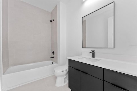Touwnhouse à vendre à Tampa, Floride: 3 chambres, 195.47 m2 № 2418571 - photo 30