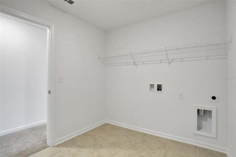 Villa ou maison à vendre à Green Cove Springs, Floride: 4 chambres, 274.62 m2 № 2389400 - photo 11