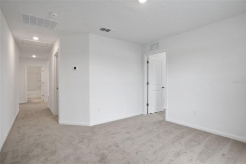 Villa ou maison à vendre à Green Cove Springs, Floride: 4 chambres, 274.62 m2 № 2389400 - photo 9