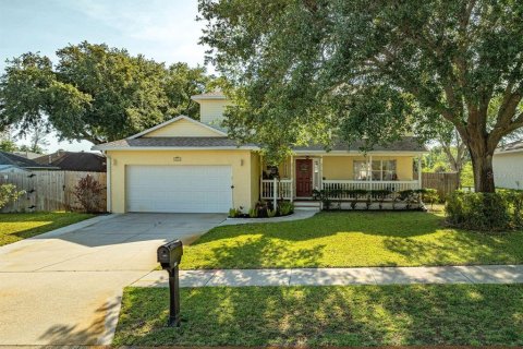 Casa en venta en Titusville, Florida, 4 dormitorios, 171.03 m2 № 1746515 - foto 1