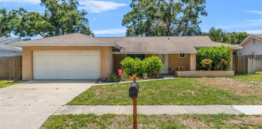 Casa en Pinellas Park, Florida 3 dormitorios, 99.96 m2 № 1759410