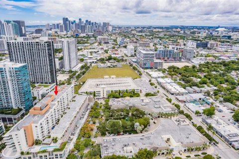 Condominio en alquiler en Miami, Florida, 2 dormitorios, 117.89 m2 № 1938100 - foto 29
