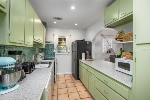 Condo in Ocala, Florida, 3 bedrooms  № 2108630 - photo 7