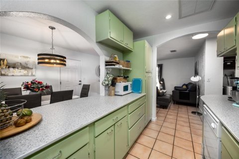 Condo in Ocala, Florida, 3 bedrooms  № 2108630 - photo 10