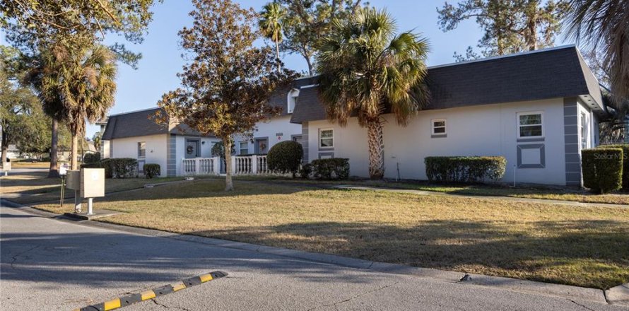 Condo in Ocala, Florida, 3 bedrooms  № 2108630