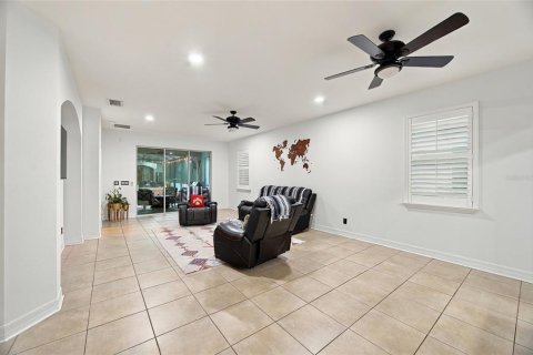 Villa ou maison à vendre à New Port Richey, Floride: 3 chambres, 183.57 m2 № 2427338 - photo 18