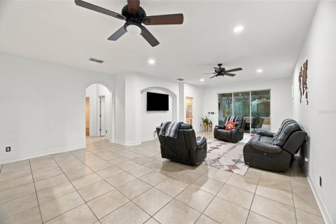 Villa ou maison à vendre à New Port Richey, Floride: 3 chambres, 183.57 m2 № 2427338 - photo 19