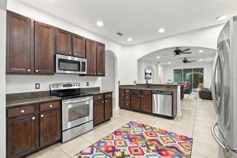 Villa ou maison à vendre à New Port Richey, Floride: 3 chambres, 183.57 m2 № 2427338 - photo 4