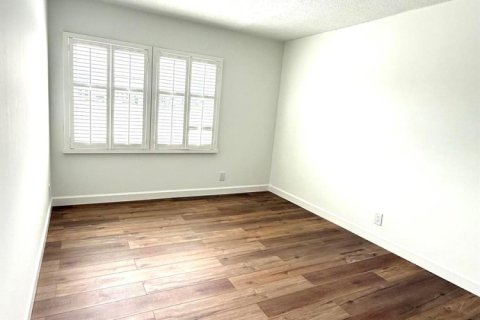 Apartment in North Palm Beach, Florida 2 bedrooms, 112.41 sq.m. № 2083553 - photo 12