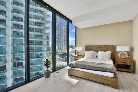 Condo in Miami, Florida, 4 bedrooms  № 1978062 - photo 30