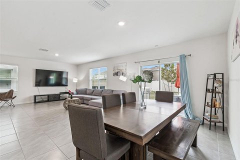 Villa ou maison à vendre à Wesley Chapel, Floride: 4 chambres, 210.05 m2 № 2355621 - photo 20
