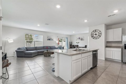 Villa ou maison à vendre à Wesley Chapel, Floride: 4 chambres, 210.05 m2 № 2355621 - photo 8
