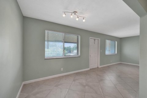 Condo in Fort Lauderdale, Florida, 2 bedrooms  № 2086760 - photo 15