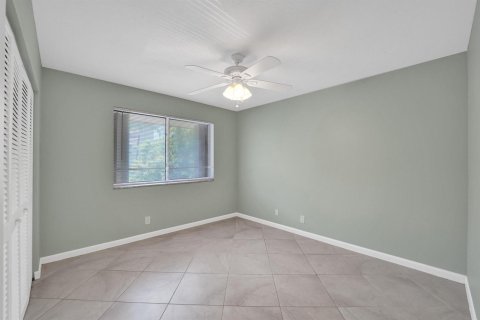 Condo in Fort Lauderdale, Florida, 2 bedrooms  № 2086760 - photo 29