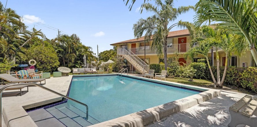 Condo in Fort Lauderdale, Florida, 2 bedrooms  № 2086760