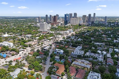 Condo in Fort Lauderdale, Florida, 2 bedrooms  № 2086760 - photo 3