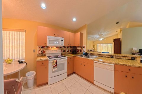 Villa ou maison à vendre à Boynton Beach, Floride: 3 chambres, 137.87 m2 № 2180566 - photo 14