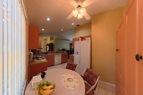 Villa ou maison à vendre à Boynton Beach, Floride: 3 chambres, 137.87 m2 № 2180566 - photo 15