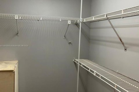 Copropriété à vendre à Lauderhill, Floride: 3 chambres, 147.06 m2 № 1897138 - photo 10