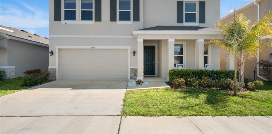 House in Wesley Chapel, Florida 5 bedrooms, 272.58 sq.m. № 2126526