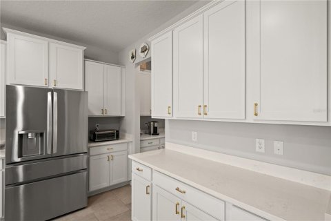House in Wesley Chapel, Florida 5 bedrooms, 272.58 sq.m. № 2126526 - photo 19