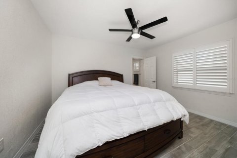 Casa en venta en Saint Petersburg, Florida, 3 dormitorios, 134.71 m2 № 1798390 - foto 12
