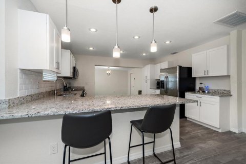 Casa en venta en Saint Petersburg, Florida, 3 dormitorios, 134.71 m2 № 1798390 - foto 7