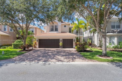 Villa ou maison à vendre à Boynton Beach, Floride: 6 chambres, 333.24 m2 № 1842412 - photo 1