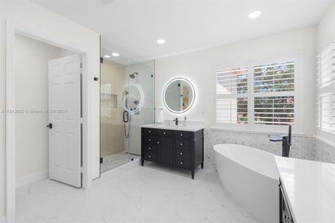 Villa ou maison à vendre à Boynton Beach, Floride: 6 chambres, 333.24 m2 № 1842412 - photo 14