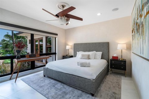 Villa ou maison à vendre à Wilton Manors, Floride: 5 chambres, 335.47 m2 № 2048294 - photo 19