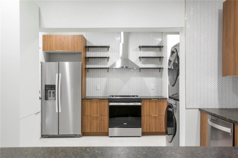 Casa en venta en Orlando, Florida, 3 dormitorios, 155.24 m2 № 1911890 - foto 6