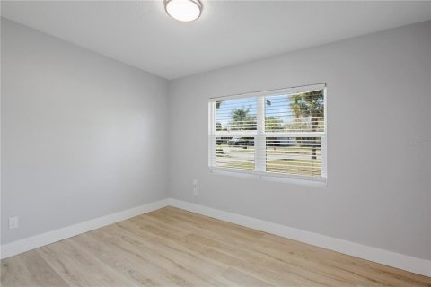Casa en venta en Orlando, Florida, 3 dormitorios, 155.24 m2 № 1911890 - foto 26