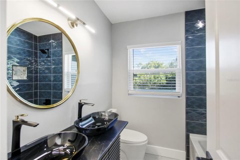 Casa en venta en Orlando, Florida, 3 dormitorios, 155.24 m2 № 1911890 - foto 30