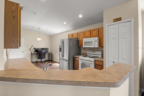 Casa en venta en Lakeland, Florida, 3 dormitorios, 158.49 m2 № 2290543 - foto 8