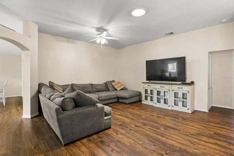 Casa en venta en Lakeland, Florida, 3 dormitorios, 158.49 m2 № 2290543 - foto 4
