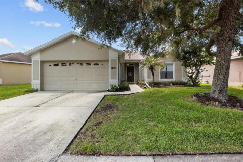 Villa ou maison à Lakeland, Floride 3 chambres, 158.49 m2 № 2290543