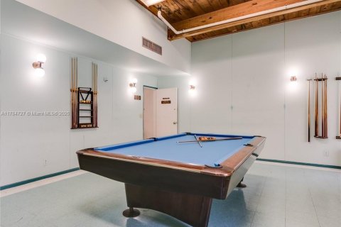 Condominio en venta en Hallandale Beach, Florida, 1 dormitorio, 72.93 m2 № 1701128 - foto 27