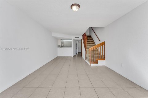 Купить кондоминиум в Хайалиа, Флорида 2 спальни, 93.83м2, № 2025728 - фото 10