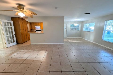 Casa en venta en Tampa, Florida, 3 dormitorios, 143.81 m2 № 2386694 - foto 7