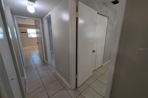 Casa en venta en Tampa, Florida, 3 dormitorios, 143.81 m2 № 2386694 - foto 17