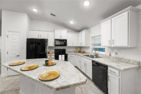 Villa ou maison à louer à Hudson, Floride: 3 chambres, 141.86 m2 № 2410019 - photo 10
