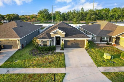 Villa ou maison à louer à Hudson, Floride: 3 chambres, 141.86 m2 № 2410019 - photo 4