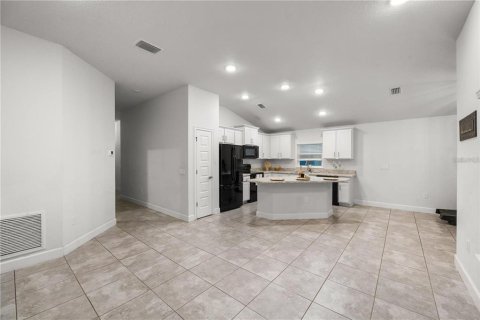 Villa ou maison à louer à Hudson, Floride: 3 chambres, 141.86 m2 № 2410019 - photo 17