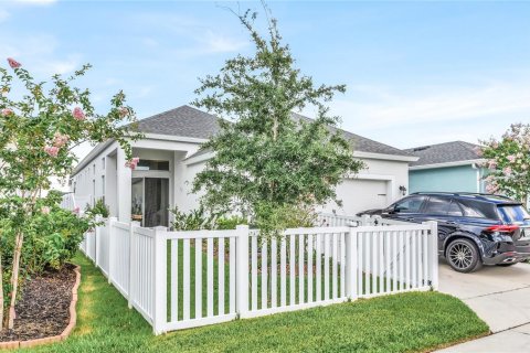 House in Wesley Chapel, Florida 3 bedrooms, 166.57 sq.m. № 1650271 - photo 22