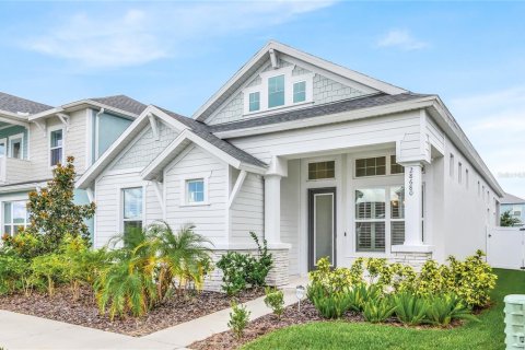 House in Wesley Chapel, Florida 3 bedrooms, 166.57 sq.m. № 1650271 - photo 1
