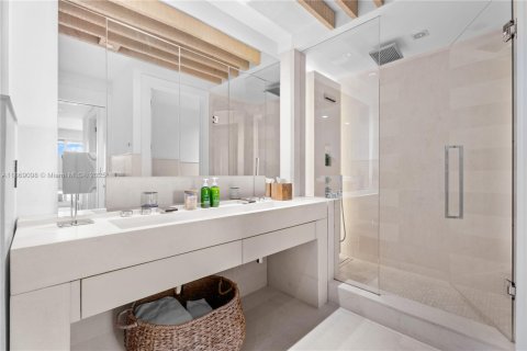 Купить кондоминиум в Майами-Бич, Флорида 3 спальни, 204.66м2, № 1980130 - фото 15