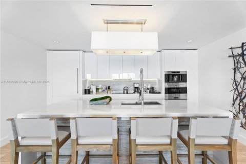 Купить кондоминиум в Майами-Бич, Флорида 3 спальни, 204.66м2, № 1980130 - фото 9